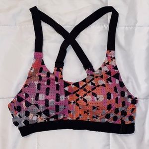 VS Sport sports bra 32A